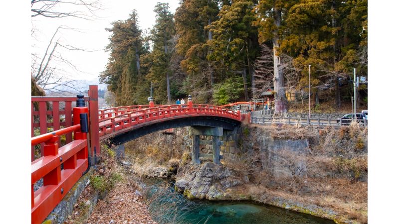 リゾートホテル「休暇村日光湯元」、宿泊と観光を組み合わせた街歩き体験プログラムを限定開催！